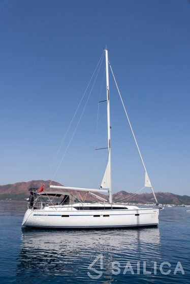 Bavaria 46 Cruiser - Yacht Charter Sailica