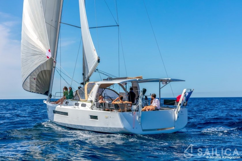Sun Loft 47 - Yacht Charter Sailica