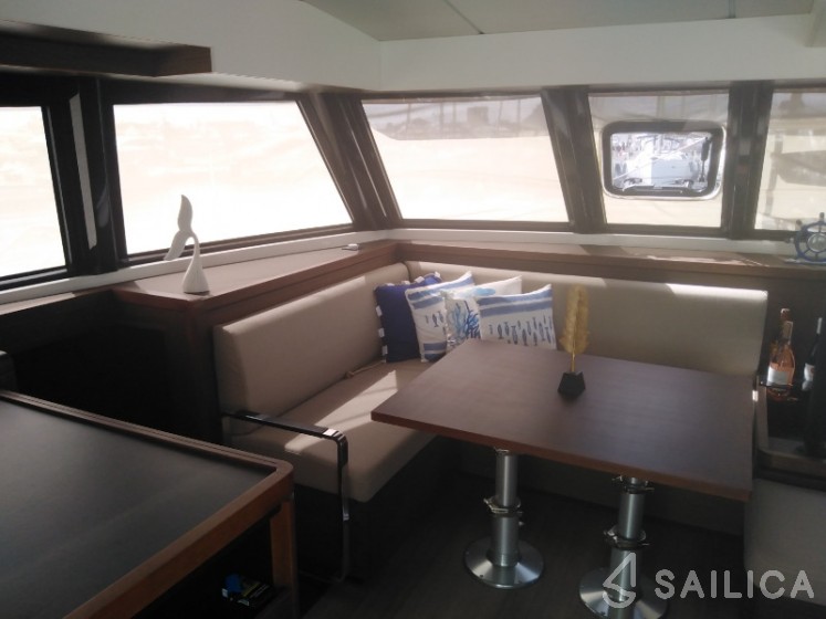 Nautitech 46 Fly - Yacht Charter Sailica