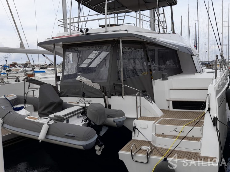 Nautitech 46 Fly - Yacht Charter Sailica