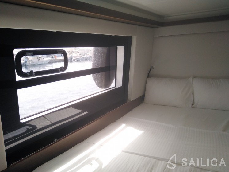 Nautitech 46 Fly - Yacht Charter Sailica