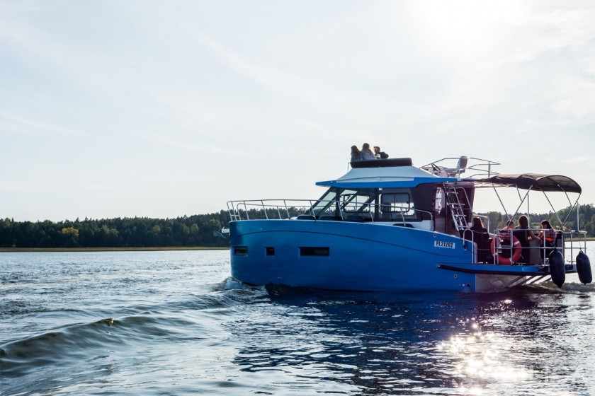 Futura 40 Grand Horizon - Yacht Charter Sailica