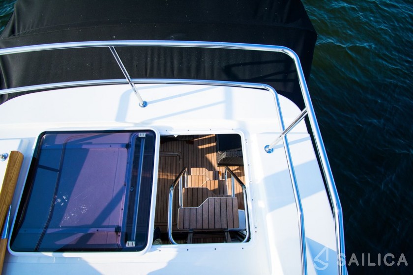 Futura 40 Grand Horizon - Yacht Charter Sailica