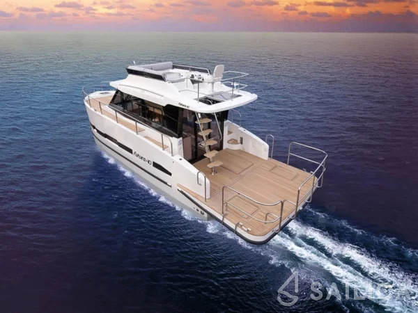 Futura 40 Grand Horizon - Yacht Charter Sailica