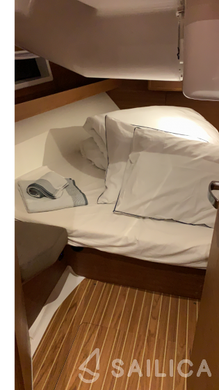 Elan Impression 45.1 - Yacht Charter Sailica