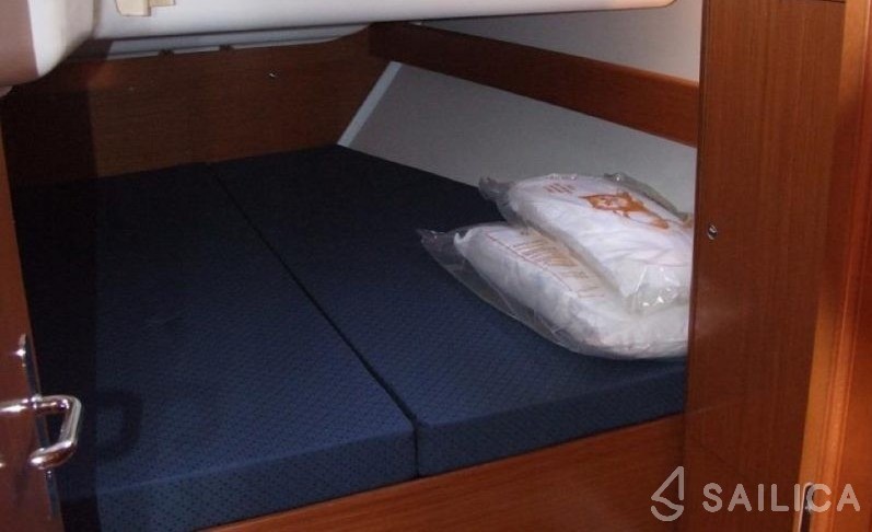 Cyclades 43 - Yacht Charter Sailica