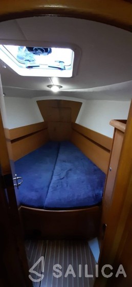 Delphia 40 - Yacht Charter Sailica