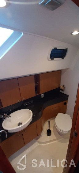Delphia 47 - Yacht Charter Sailica