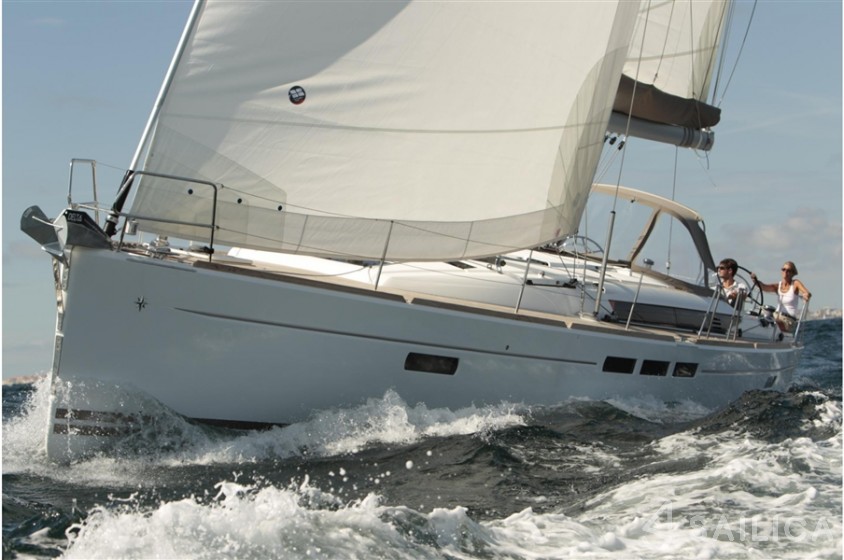 Sun Odyssey 509 - Yacht Charter Sailica