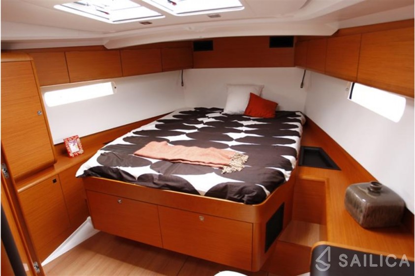 Sun Odyssey 509 - Yacht Charter Sailica