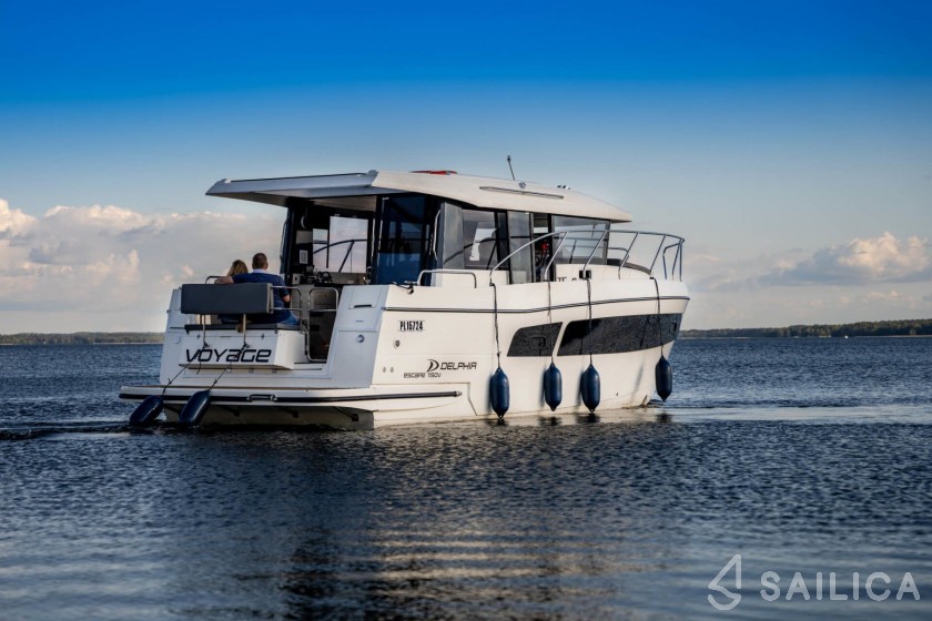 Delphia Escape 1150 - Yacht Charter Sailica