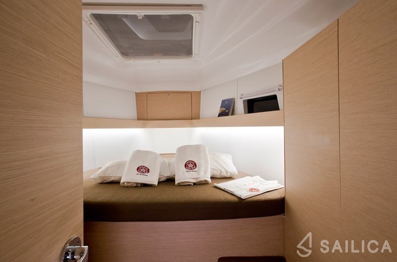 Elan 45 - Yacht Charter Sailica