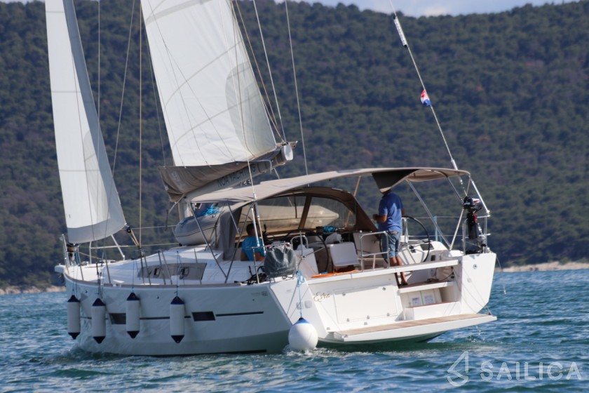 Dufour 460 GL - Yacht Charter Sailica