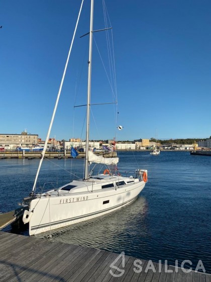 Hanse 348 - Yacht Charter Sailica