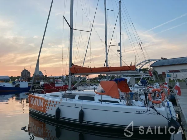 Hanse 345 - Yacht Charter Sailica