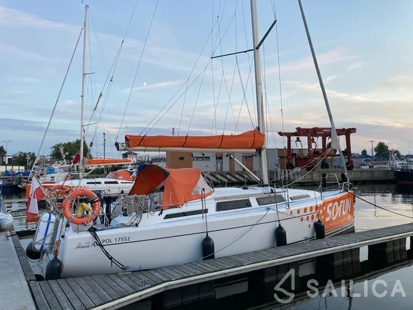 Hanse 345 - Yacht Charter Sailica
