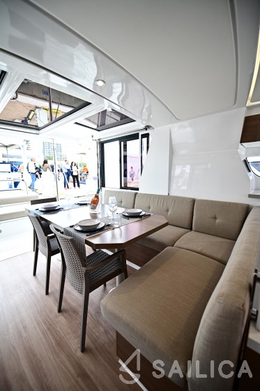 Bali 4.2 - Yacht Charter Sailica