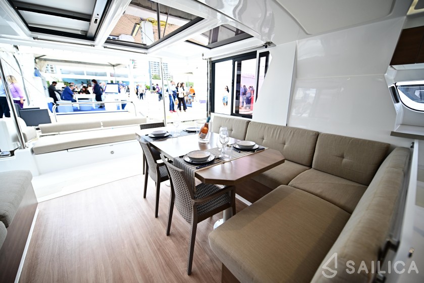 Bali 4.2 - Yacht Charter Sailica