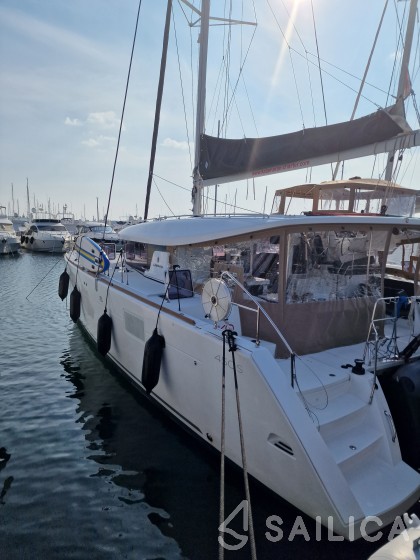 Lagoon 450 S - 4 + 2 cab. - Yacht Charter Sailica