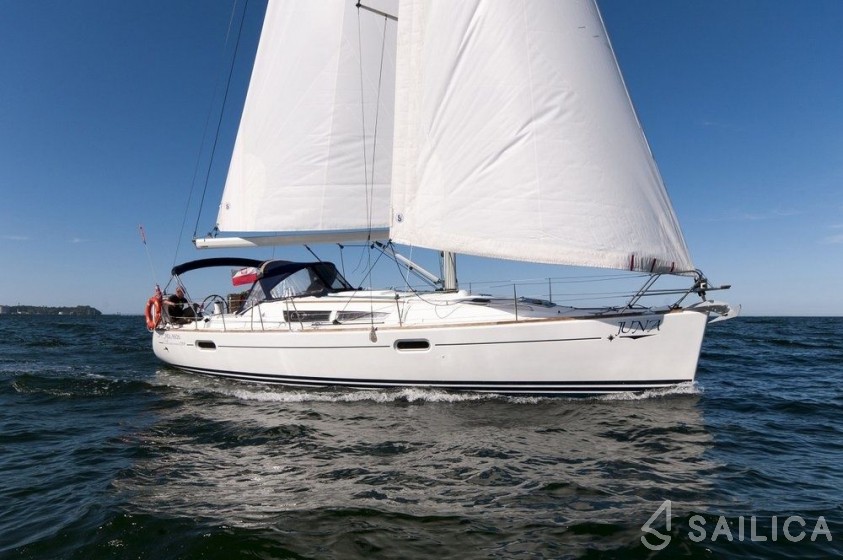 Sun Odyssey 39i - Yacht Charter Sailica