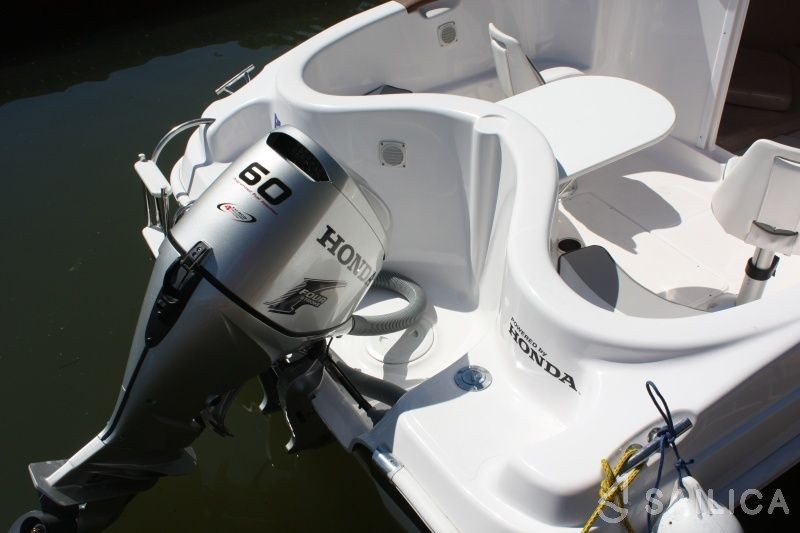 Mazury 560 - Yacht Charter Sailica