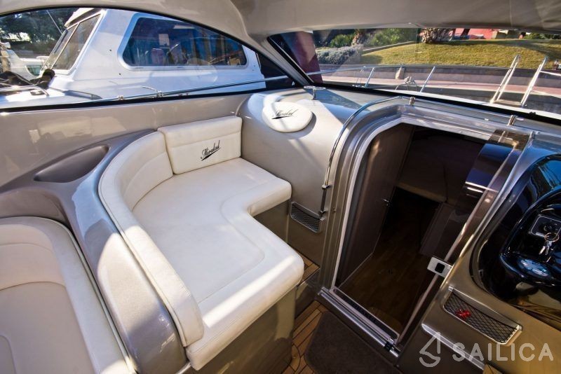 Mirakul 30 - Yacht Charter Sailica
