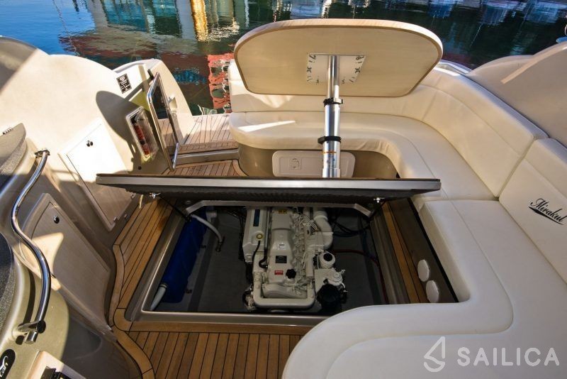 Mirakul 30 - Yacht Charter Sailica