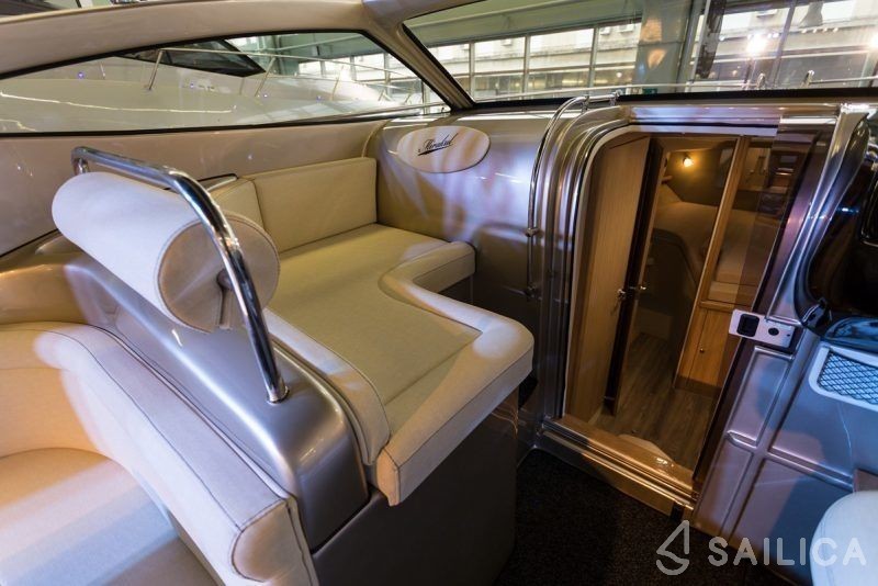Mirakul 30 - Yacht Charter Sailica