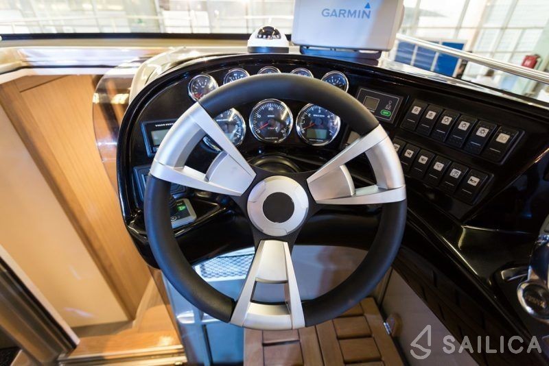 Mirakul 30 - Yacht Charter Sailica