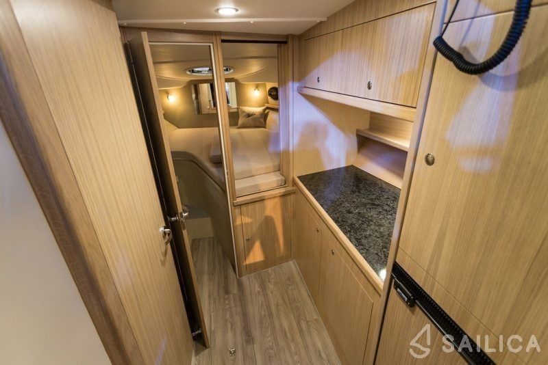 Mirakul 30 - Yacht Charter Sailica