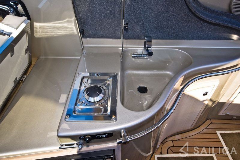 Mirakul 30 - Yacht Charter Sailica