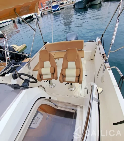 Cap Camarat 755WA - Yacht Charter Sailica