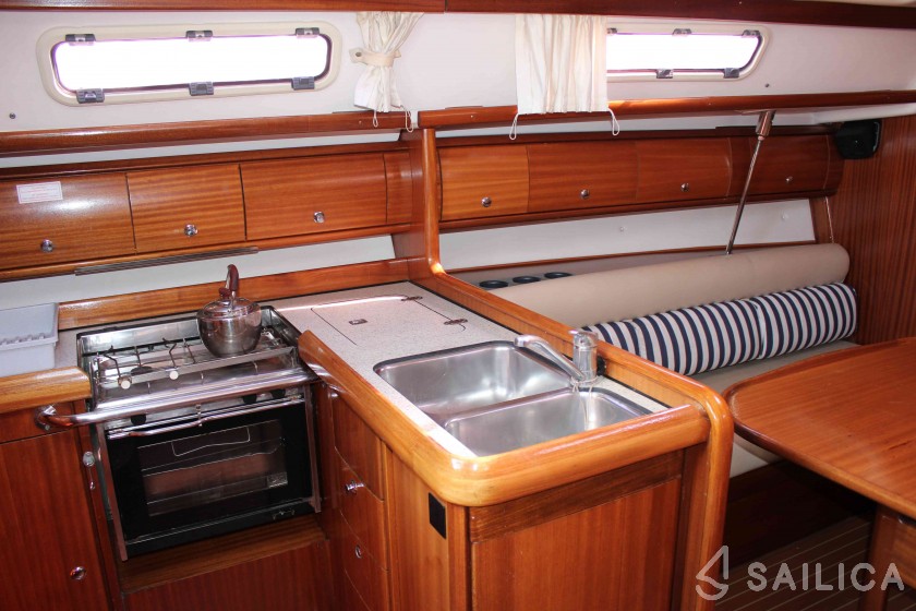Bavaria 36 - Yacht Charter Sailica