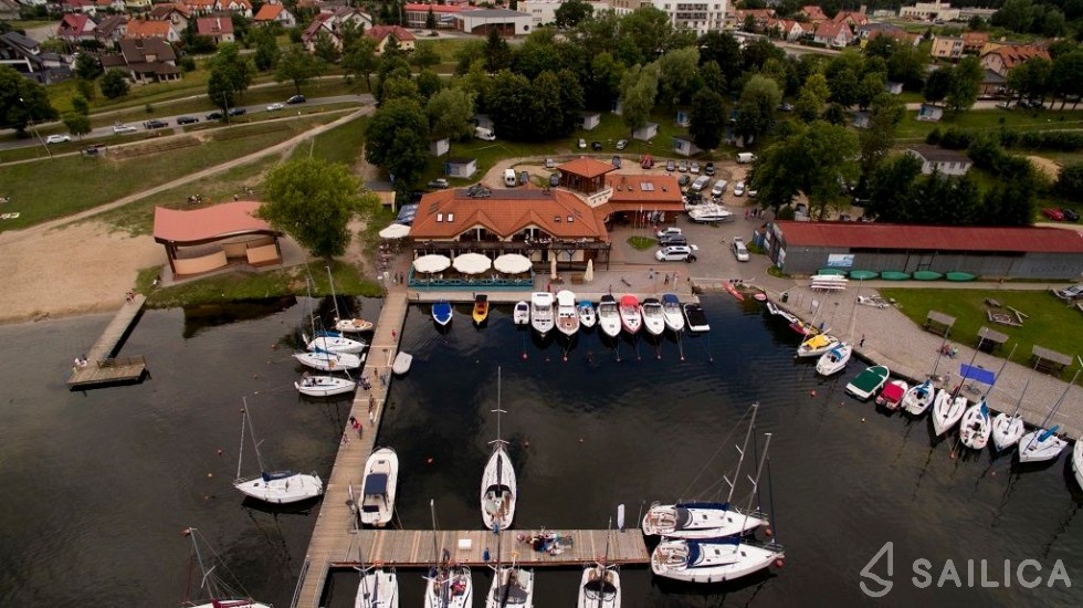 Platinum 989 - Yacht Charter Sailica