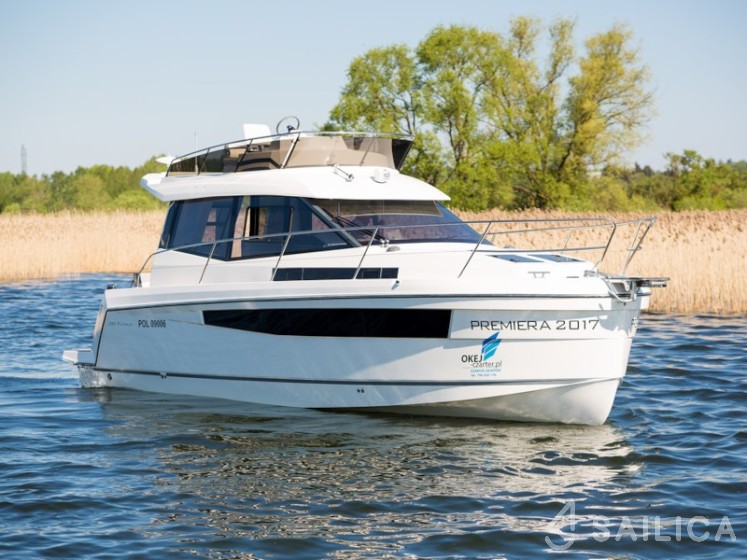 Platinum 989 - Yacht Charter Sailica
