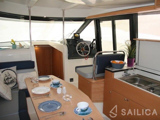 Platinum 989 - Yacht Charter Sailica