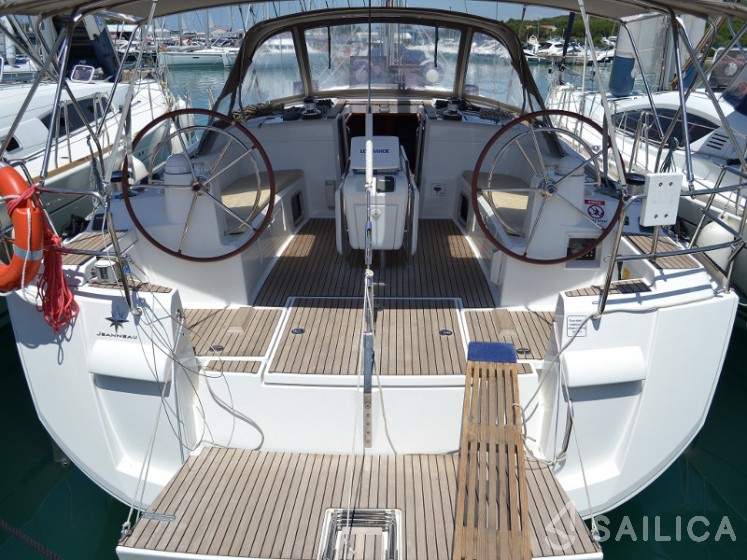 Sun Odyssey 509 - Yacht Charter Sailica