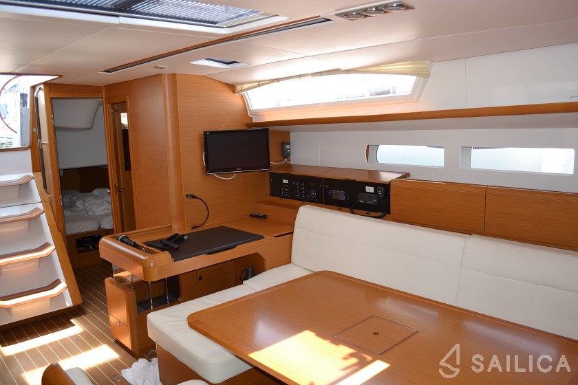 Sun Odyssey 509 - Yacht Charter Sailica