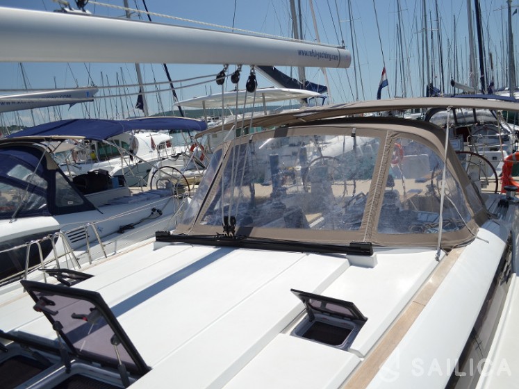Sun Odyssey 509 - Yacht Charter Sailica