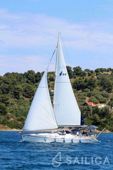 Bavaria 44 - Yacht Charter Sailica