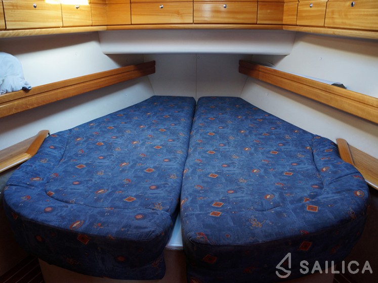 Bavaria 46 Cruiser - Yacht Charter Sailica