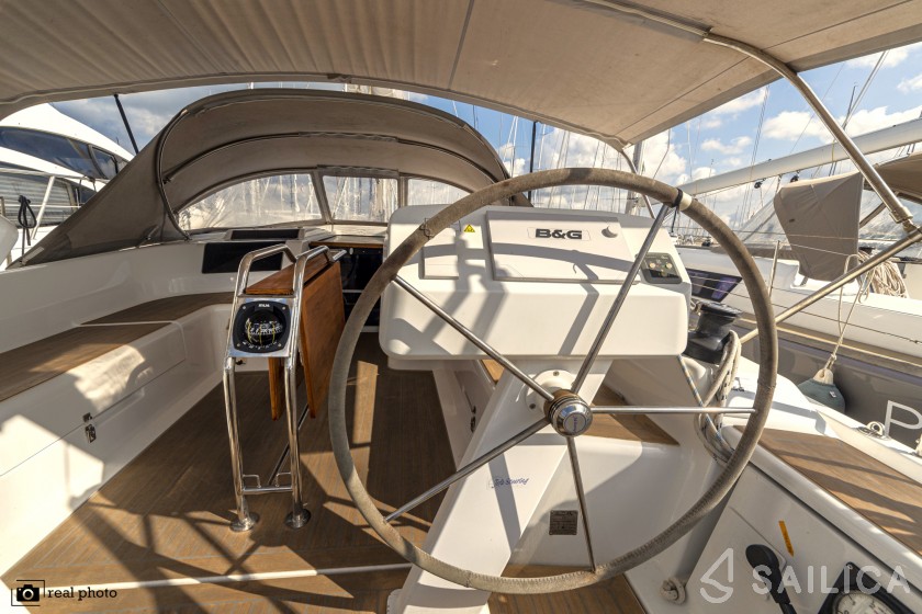 Hanse 458 - Yacht Charter Sailica
