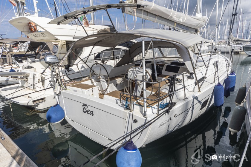 Hanse 458 - Yacht Charter Sailica