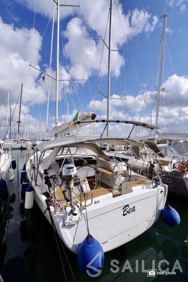 Hanse 458 - Yacht Charter Sailica