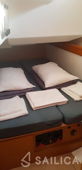 Sun Odyssey 469 - Yacht Charter Sailica