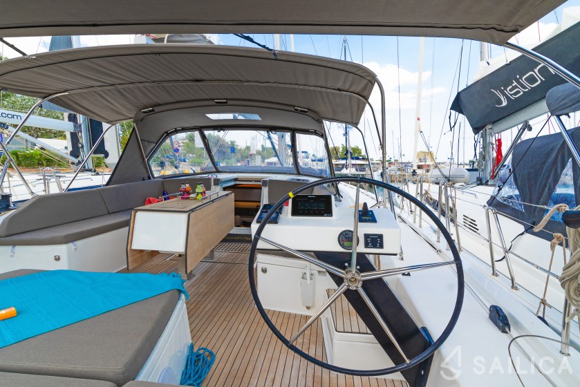 Dufour 530 - Yacht Charter Sailica