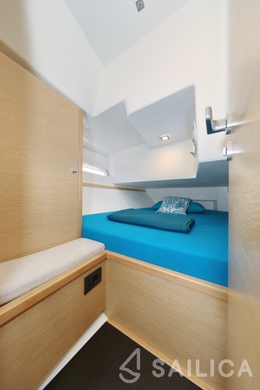 More 40 - Yacht Charter Sailica