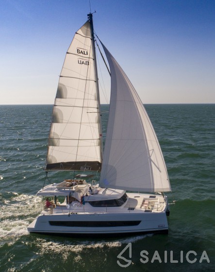 Bali 4.2 - Yacht Charter Sailica