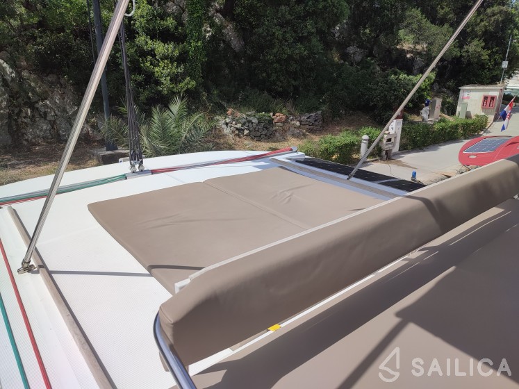 Bali 4.5 - Yacht Charter Sailica