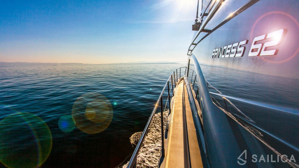Princess 62 - Yacht Charter Sailica